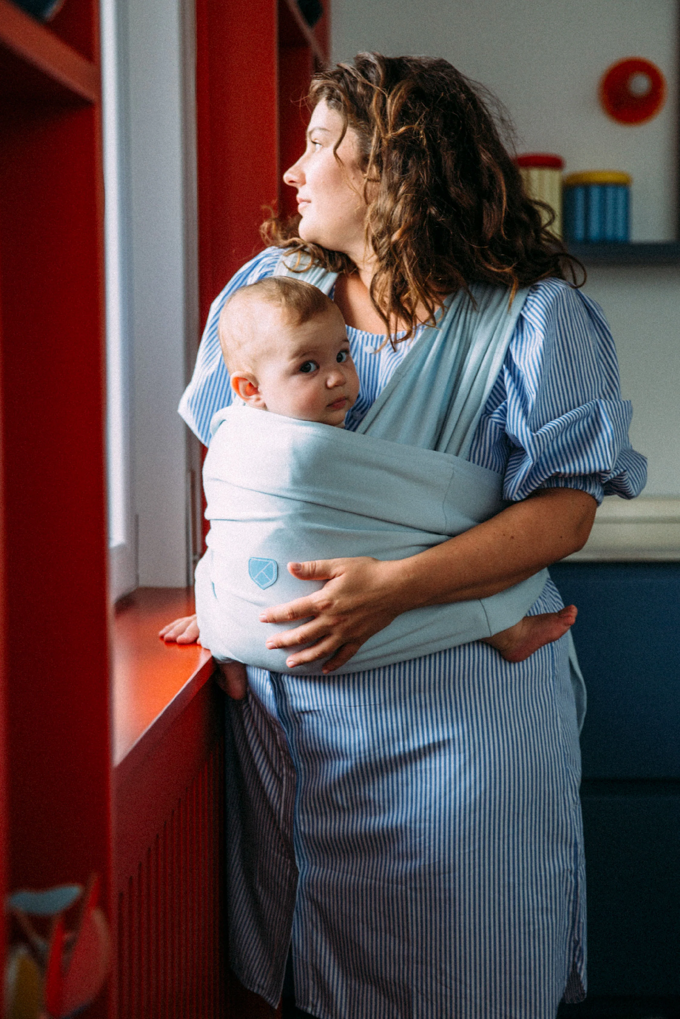 CUDDLE BAND 2 Newborn Baby Wrap -  Pastel Light Blue - Image 4