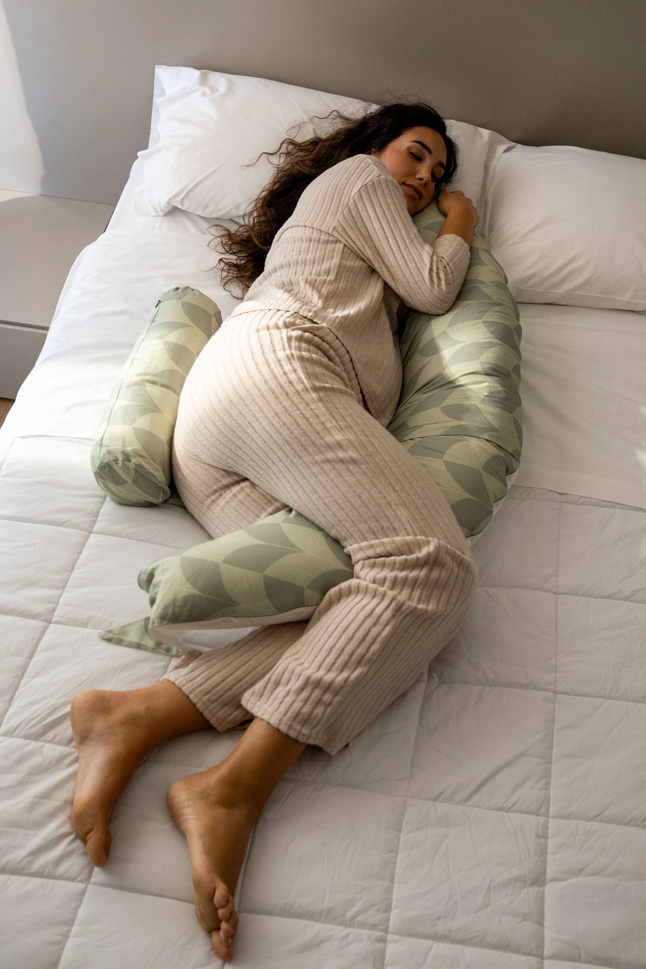 HUGS PLUS Pregnancy and Breastfeeding Pillow - Fan Green - Image 4