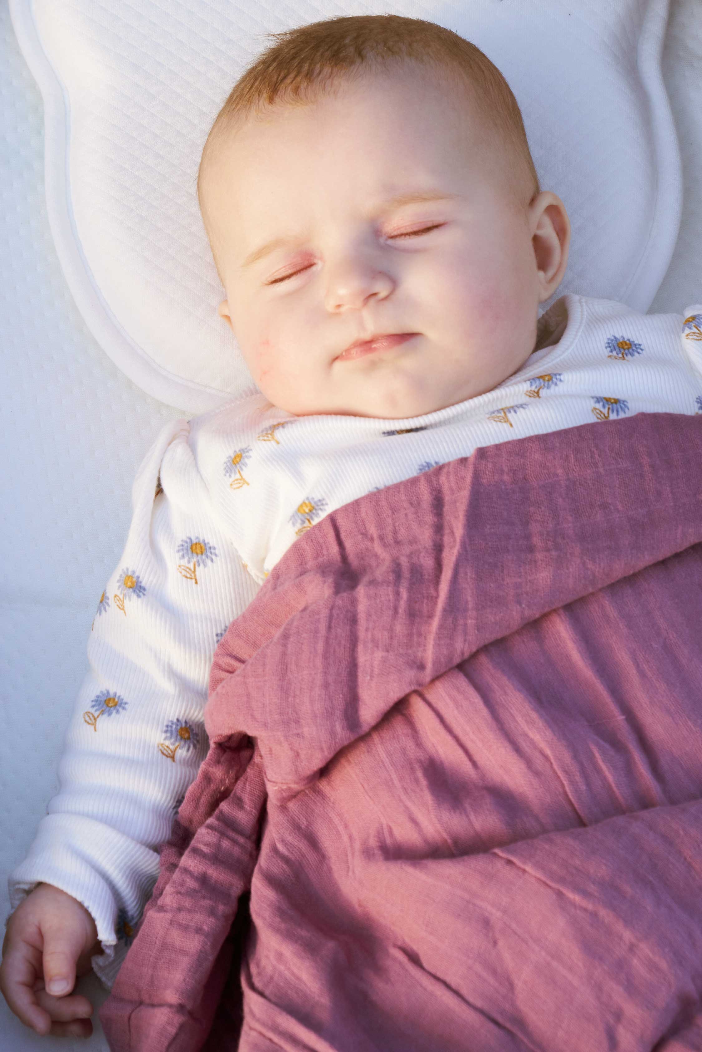 SOFT TOUCH 80x80 Newborn muslin cloths - Purple